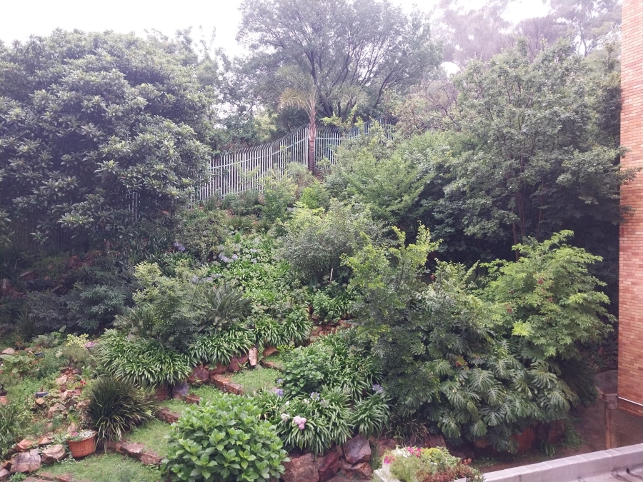 2 Bedroom Property for Sale in Killarney Gauteng