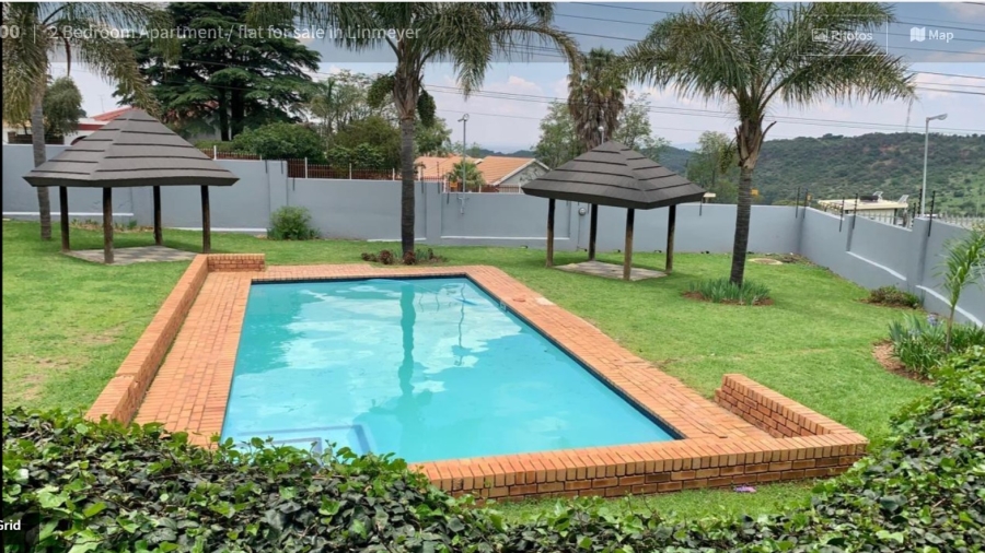 2 Bedroom Property for Sale in Linmeyer Gauteng
