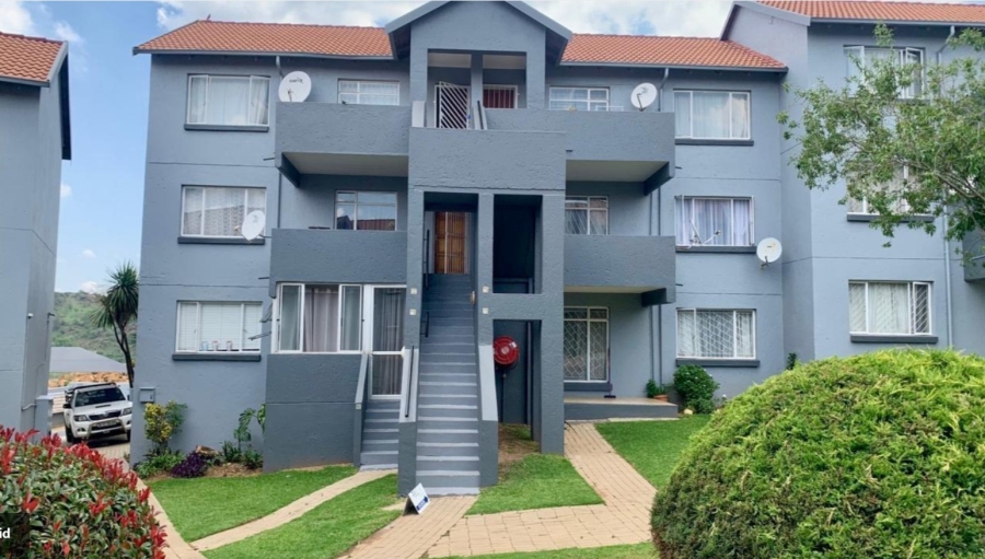 2 Bedroom Property for Sale in Linmeyer Gauteng