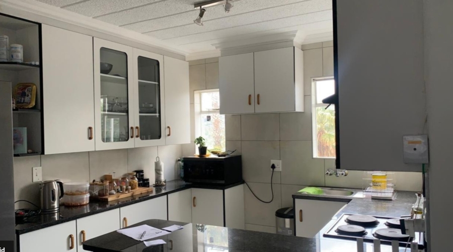 2 Bedroom Property for Sale in Linmeyer Gauteng