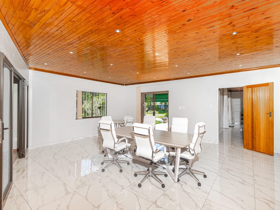 12 Bedroom Property for Sale in Glen Austin Gauteng