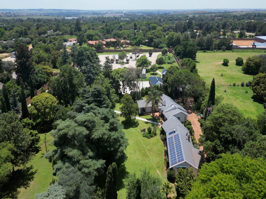 12 Bedroom Property for Sale in Glen Austin Gauteng