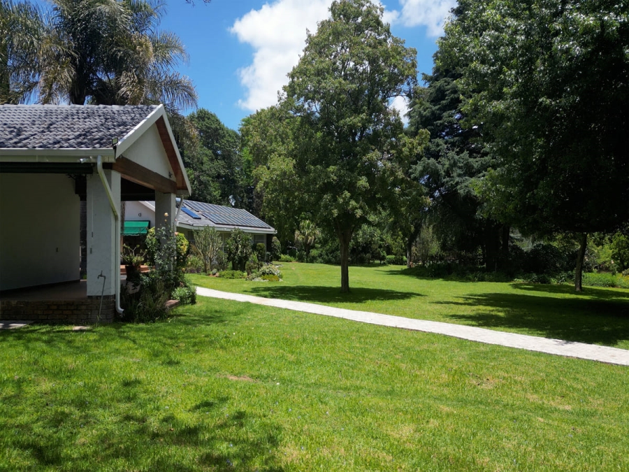 12 Bedroom Property for Sale in Glen Austin Gauteng