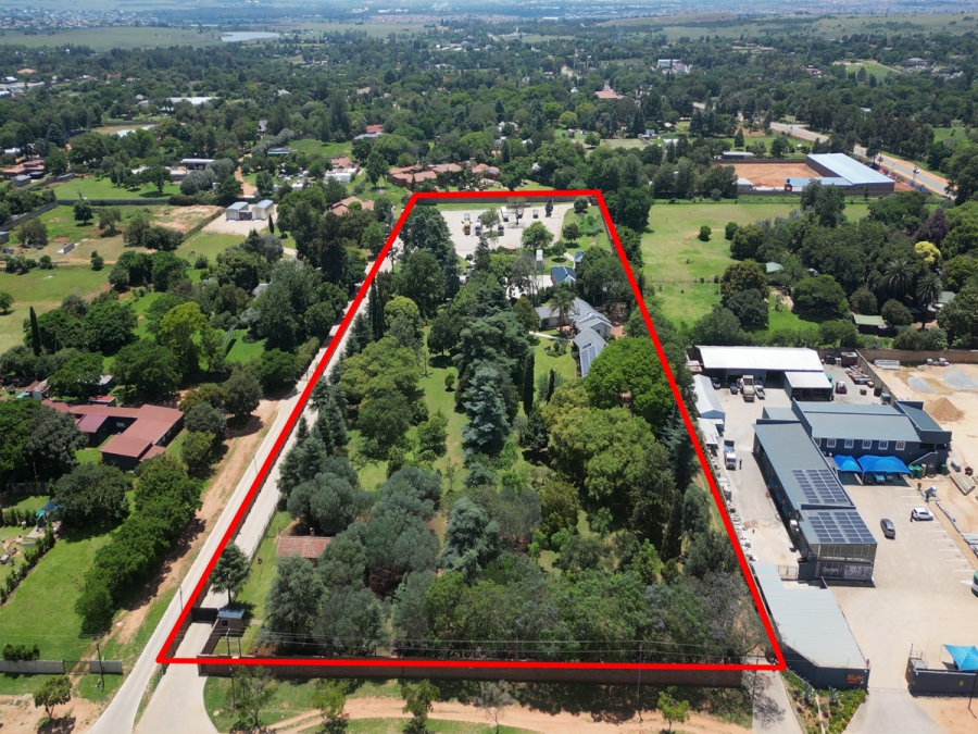 12 Bedroom Property for Sale in Glen Austin Gauteng