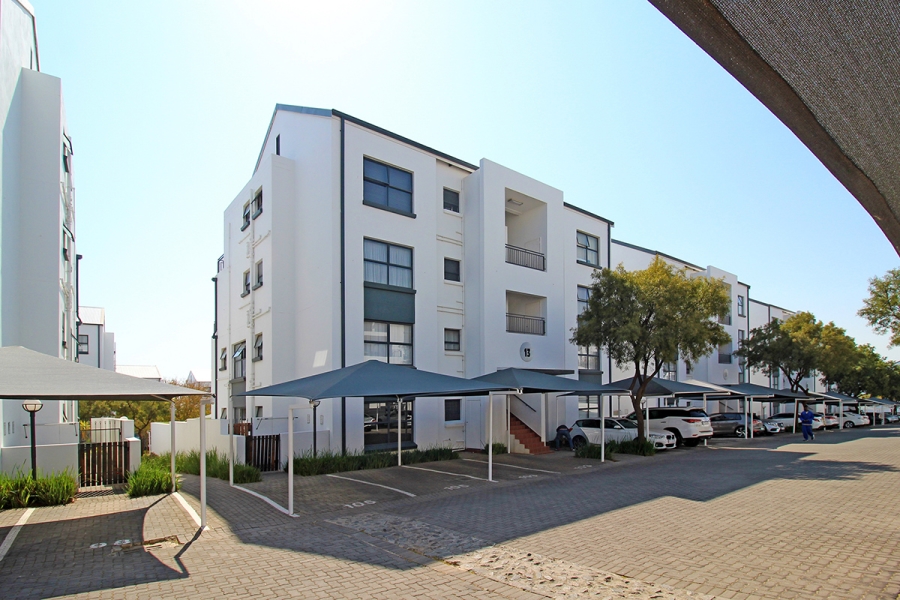 To Let 3 Bedroom Property for Rent in Greenstone Hill Gauteng