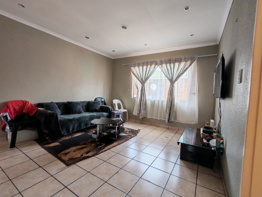 2 Bedroom Property for Sale in Kempton Park Central Gauteng