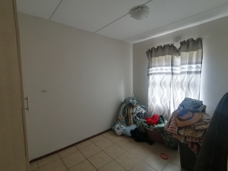 2 Bedroom Property for Sale in Noordwyk Gauteng