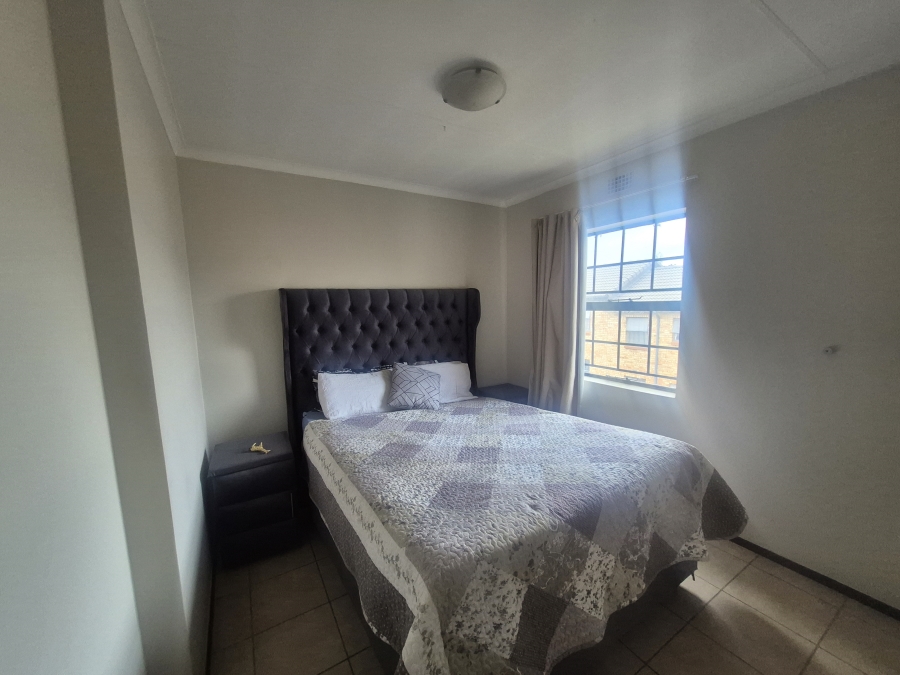 2 Bedroom Property for Sale in Noordwyk Gauteng