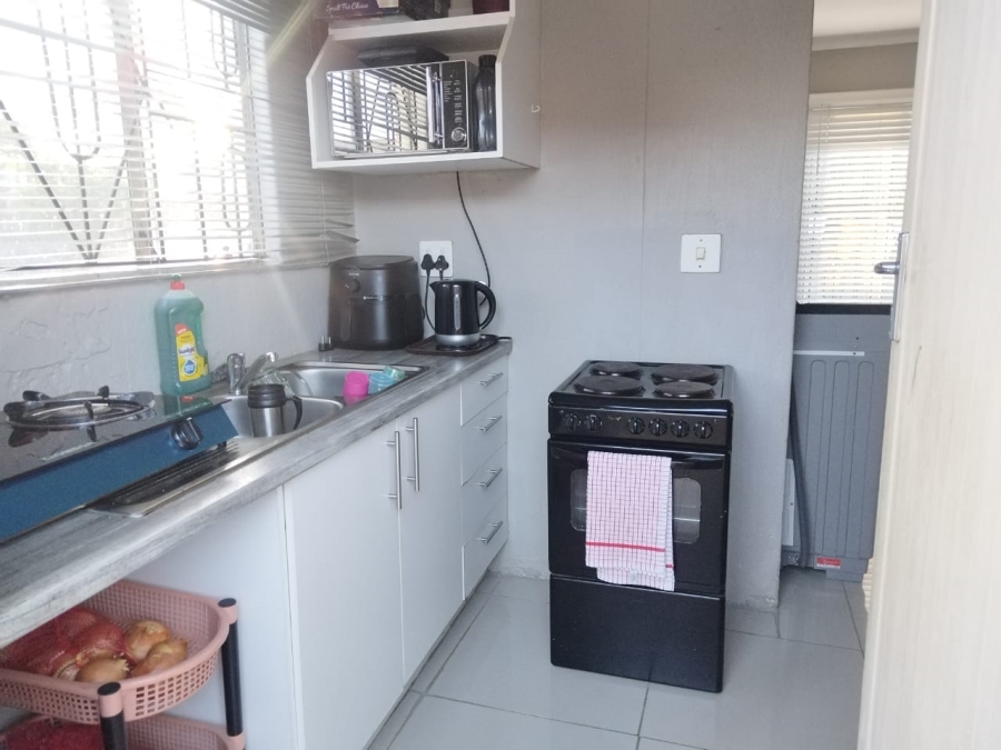 2 Bedroom Property for Sale in Norkem Park Gauteng