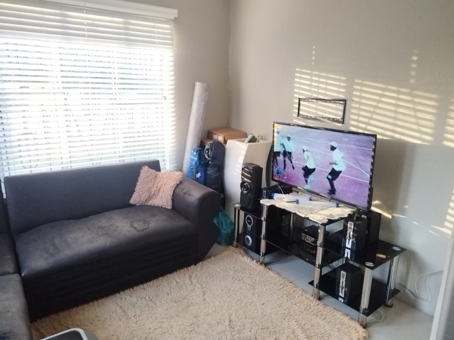 2 Bedroom Property for Sale in Norkem Park Gauteng