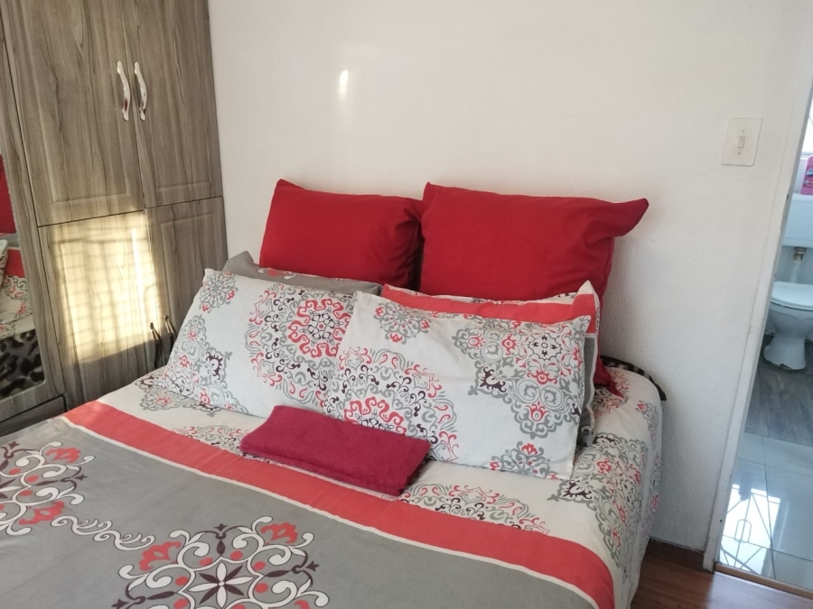 2 Bedroom Property for Sale in Norkem Park Gauteng