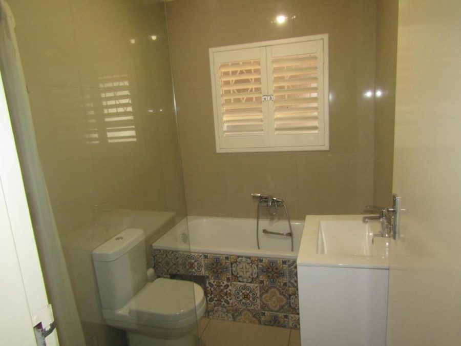 To Let 3 Bedroom Property for Rent in Buccleuch Gauteng