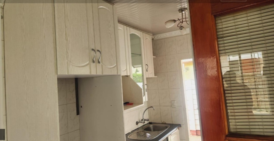 2 Bedroom Property for Sale in Meredale Gauteng