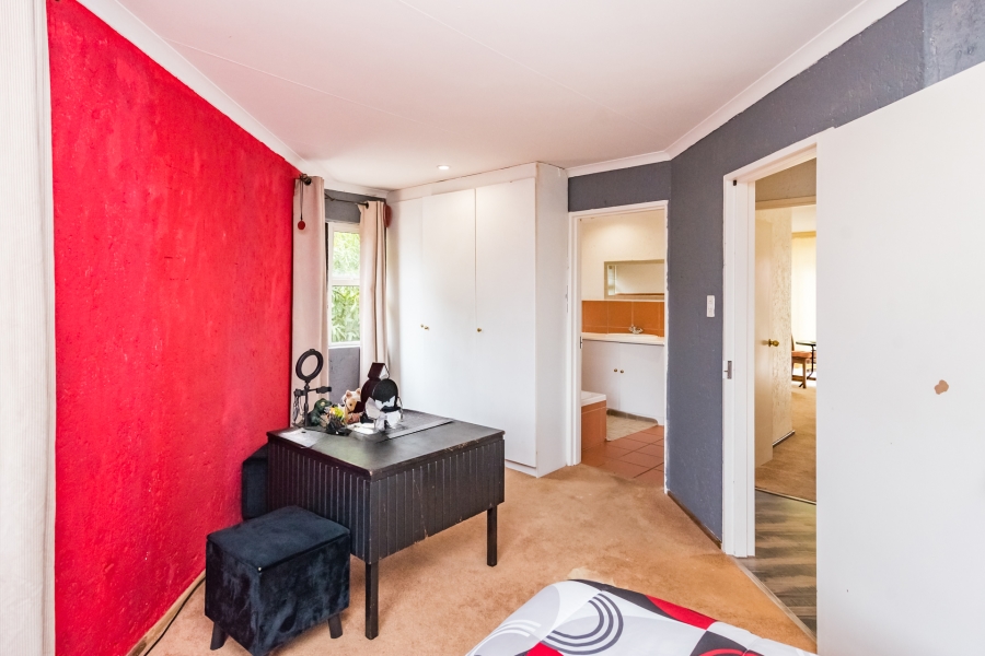 3 Bedroom Property for Sale in Noordheuwel Gauteng