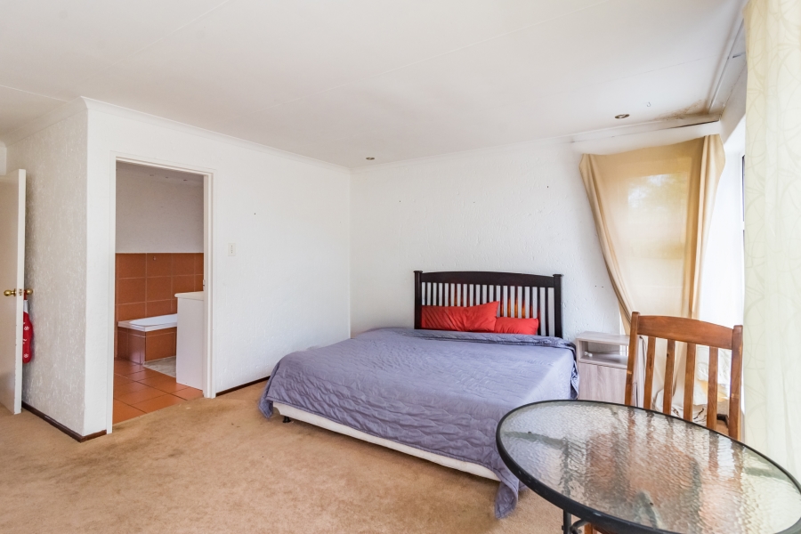 3 Bedroom Property for Sale in Noordheuwel Gauteng