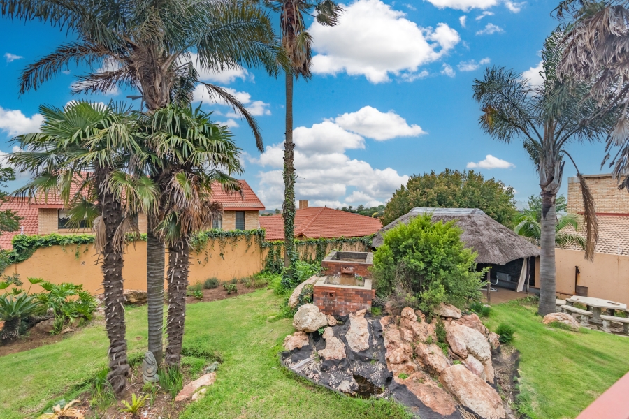 3 Bedroom Property for Sale in Noordheuwel Gauteng