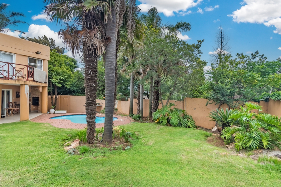 3 Bedroom Property for Sale in Noordheuwel Gauteng