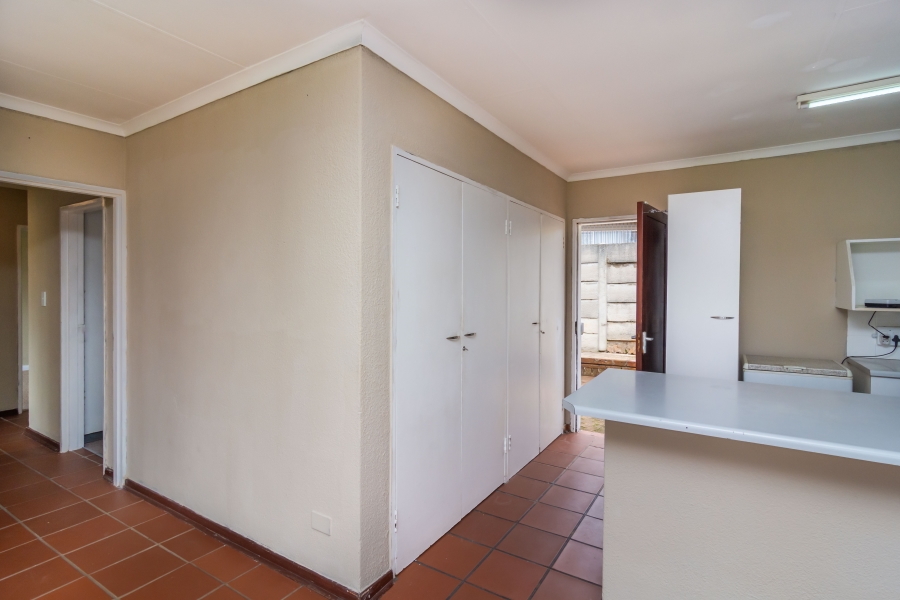 3 Bedroom Property for Sale in Strubensvallei Gauteng