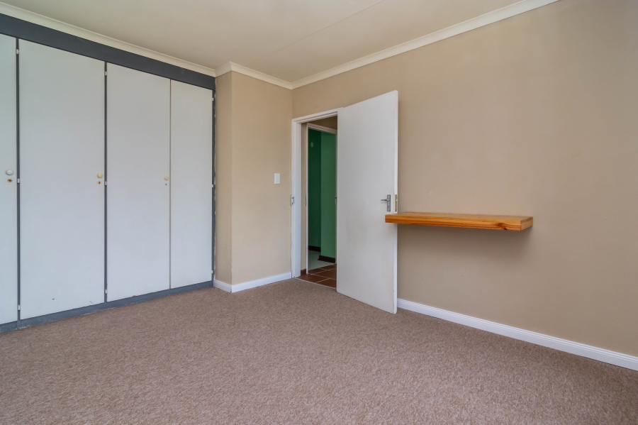 3 Bedroom Property for Sale in Strubensvallei Gauteng