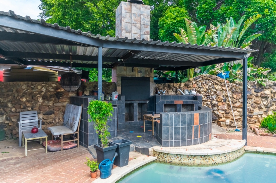 4 Bedroom Property for Sale in Valhalla Gauteng