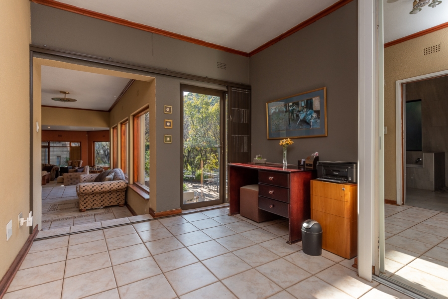 3 Bedroom Property for Sale in Glenvista Gauteng