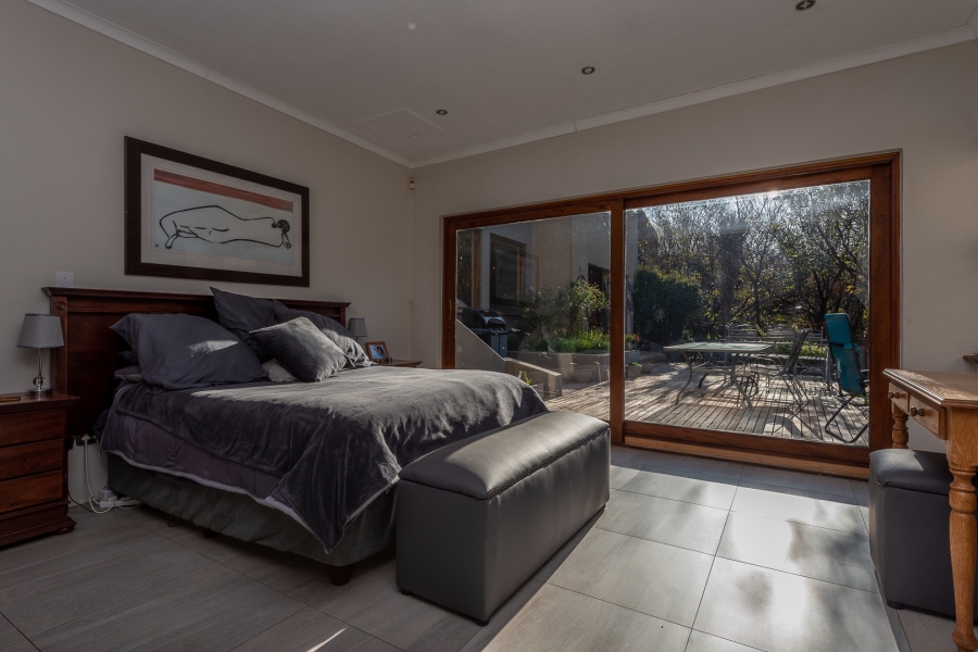 3 Bedroom Property for Sale in Glenvista Gauteng