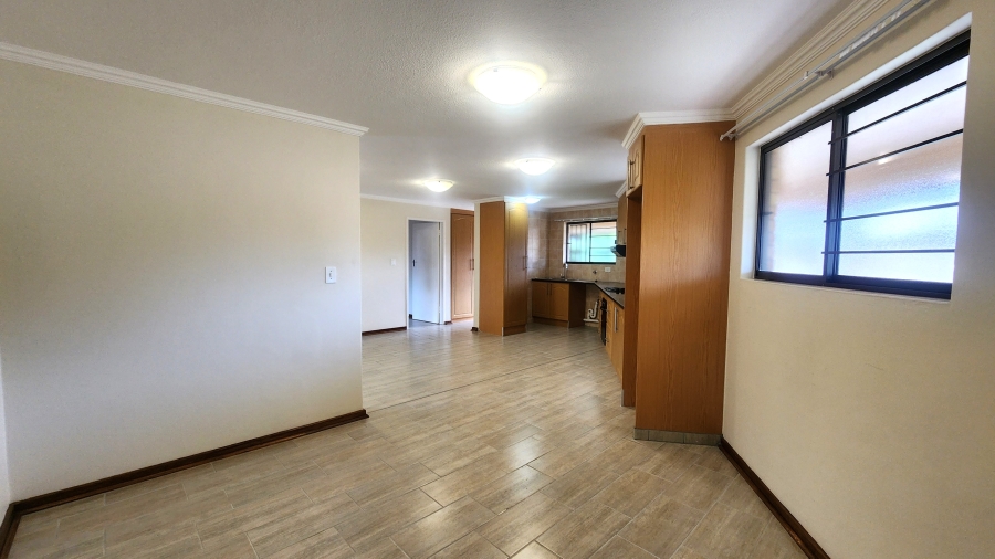 1 Bedroom Property for Sale in Garsfontein Gauteng