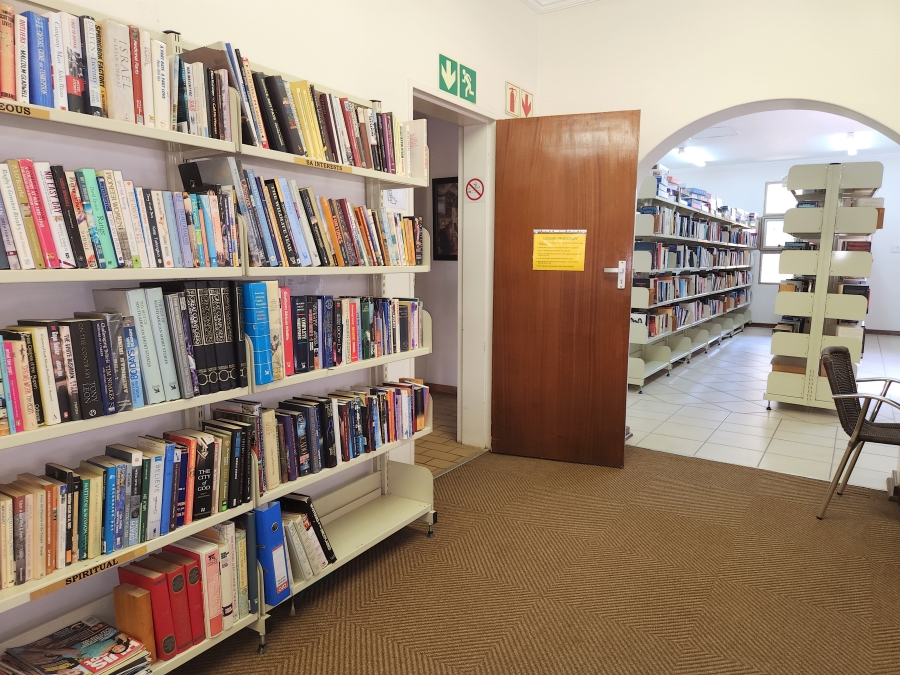 1 Bedroom Property for Sale in Garsfontein Gauteng