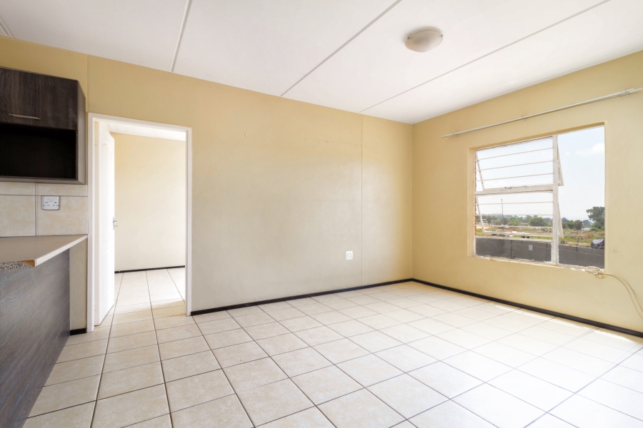 2 Bedroom Property for Sale in Honeypark Gauteng