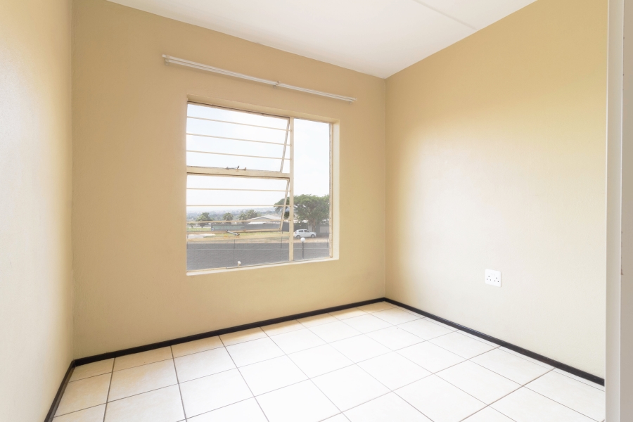 2 Bedroom Property for Sale in Honeypark Gauteng