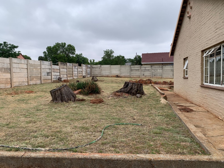3 Bedroom Property for Sale in Hillshaven Gauteng