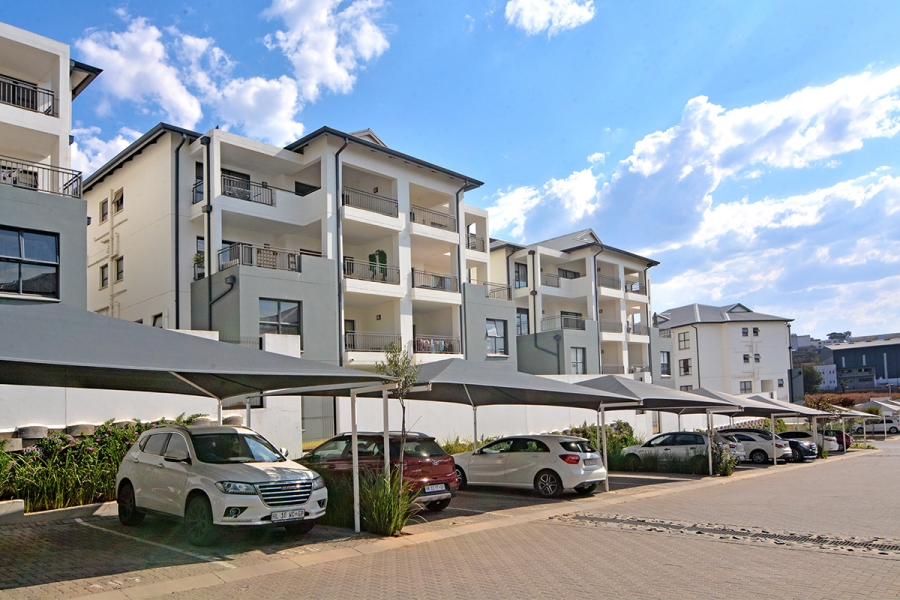 1 Bedroom Property for Sale in Modderfontein Gauteng