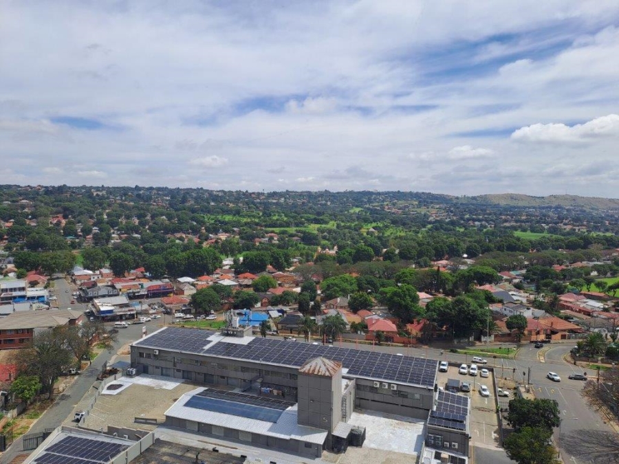 2 Bedroom Property for Sale in Kensington Gauteng