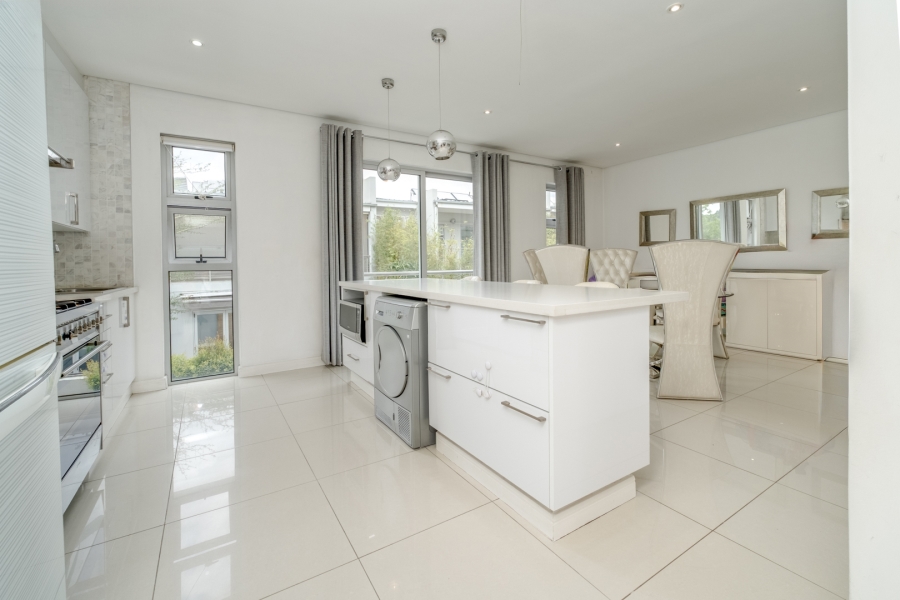 3 Bedroom Property for Sale in Bryanston Gauteng