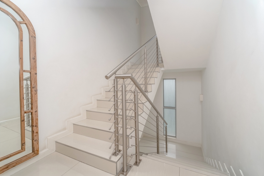 3 Bedroom Property for Sale in Bryanston Gauteng