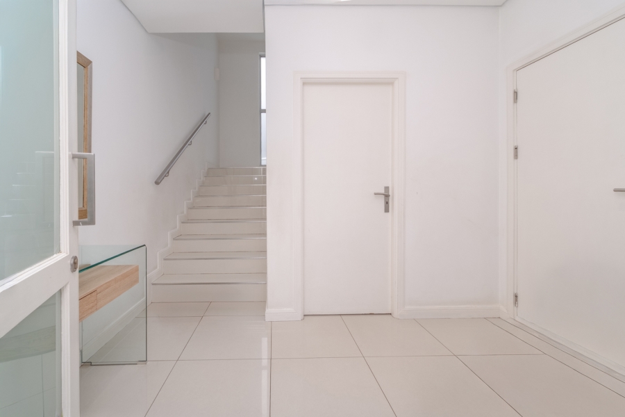 3 Bedroom Property for Sale in Bryanston Gauteng