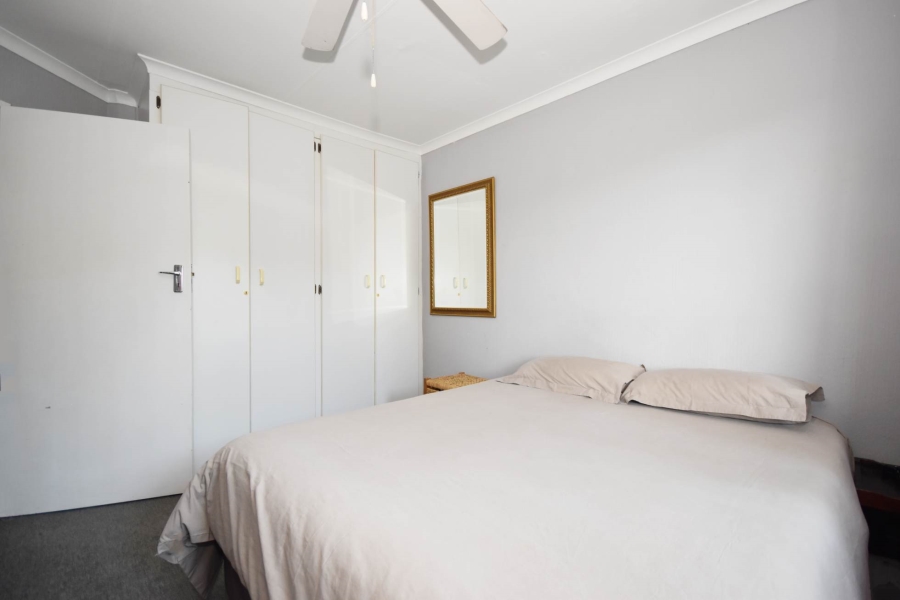 2 Bedroom Property for Sale in Sonneglans Gauteng