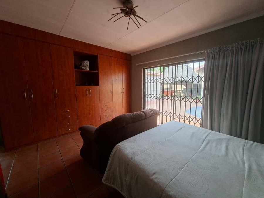 4 Bedroom Property for Sale in Three Rivers Gauteng