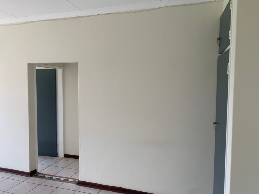 To Let 2 Bedroom Property for Rent in Pretoria North Gauteng