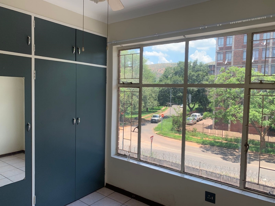 To Let 2 Bedroom Property for Rent in Pretoria North Gauteng