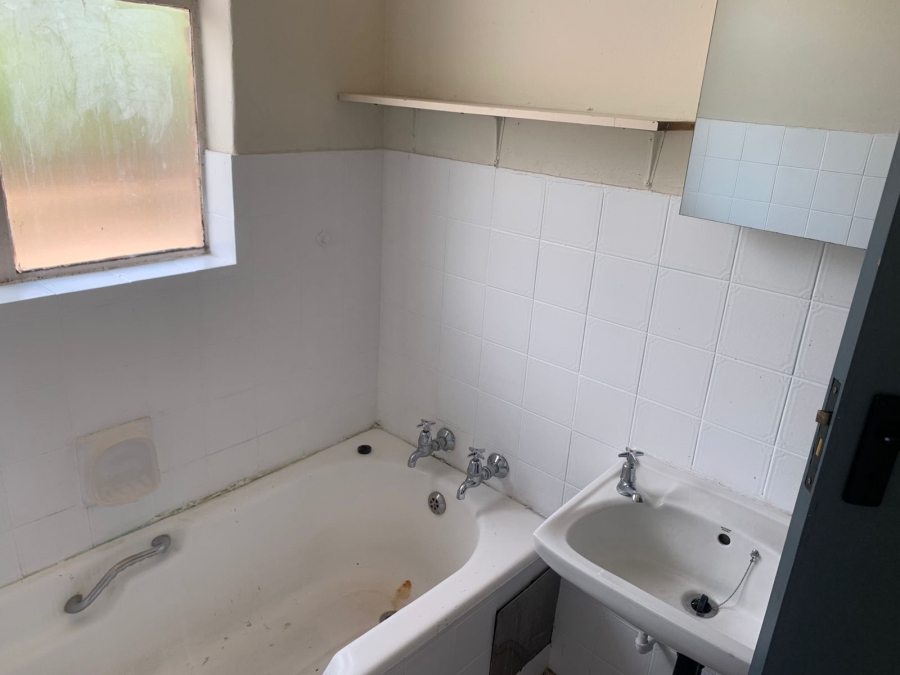 To Let 2 Bedroom Property for Rent in Pretoria North Gauteng