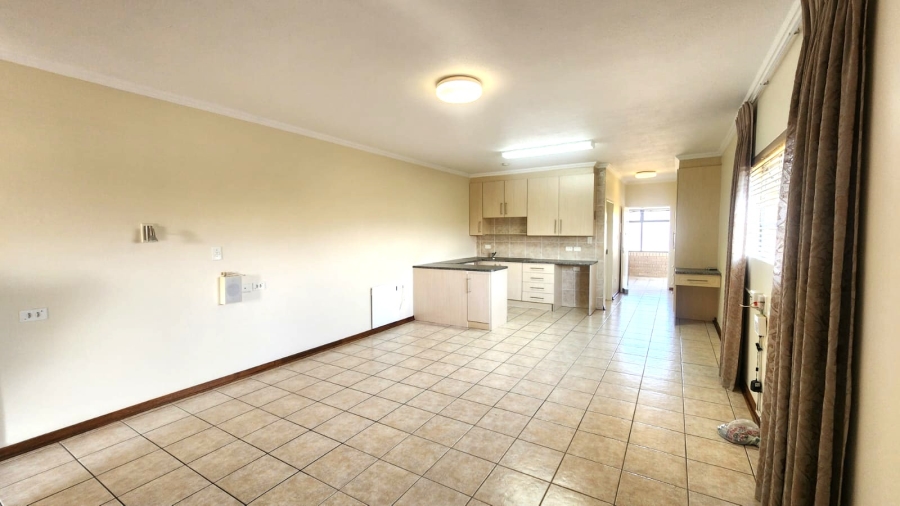 1 Bedroom Property for Sale in Garsfontein Gauteng