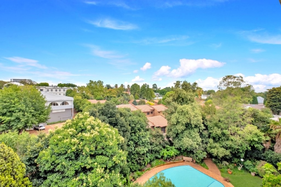 2 Bedroom Property for Sale in Illovo Gauteng