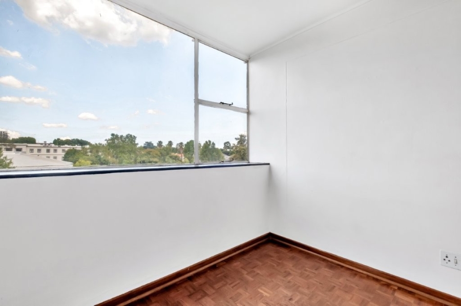 2 Bedroom Property for Sale in Illovo Gauteng