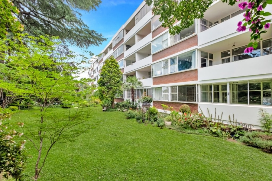 2 Bedroom Property for Sale in Illovo Gauteng