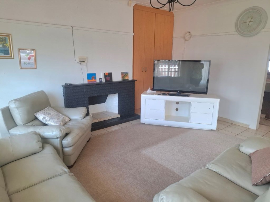 3 Bedroom Property for Sale in Westonaria Gauteng