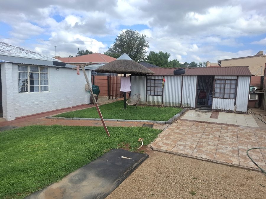 3 Bedroom Property for Sale in Westonaria Gauteng