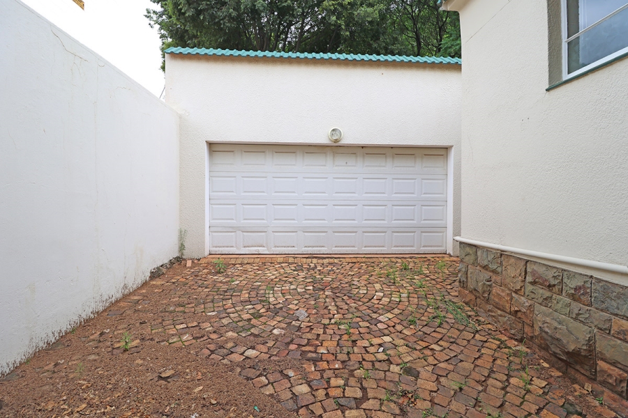 To Let 3 Bedroom Property for Rent in Kensington Gauteng