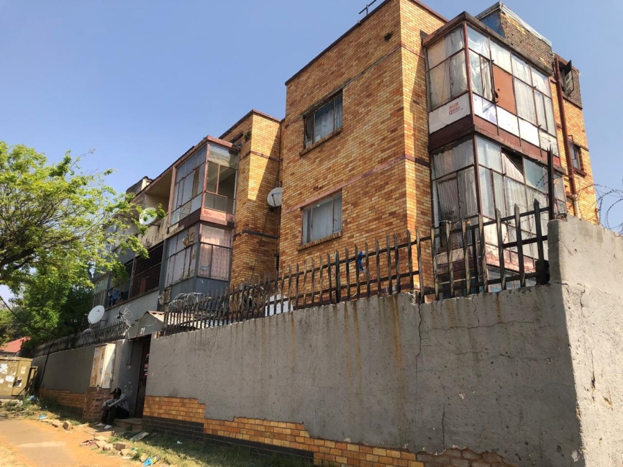 9 Bedroom Property for Sale in Kenilworth Gauteng