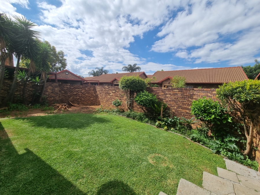 3 Bedroom Property for Sale in Meyerspark Gauteng
